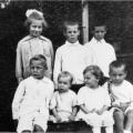 Photo of all 7 Gullen Children