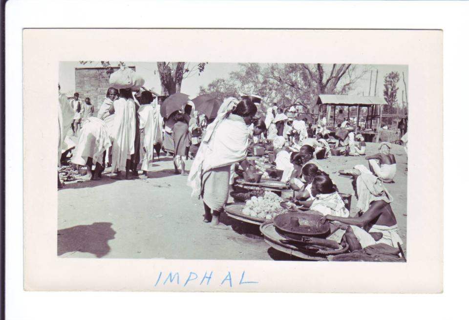 Photo #57
Market Women in
Imphal, India