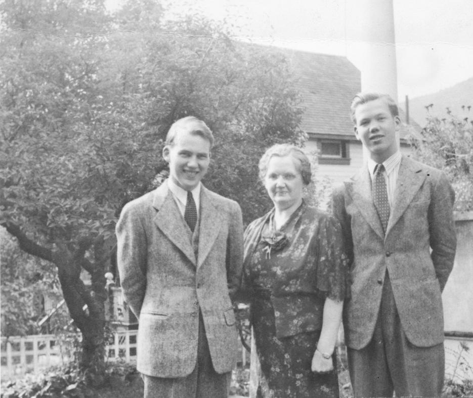 Jack Gray standing with his mother Wilhelmina and brother Hampton Gray; 1940.